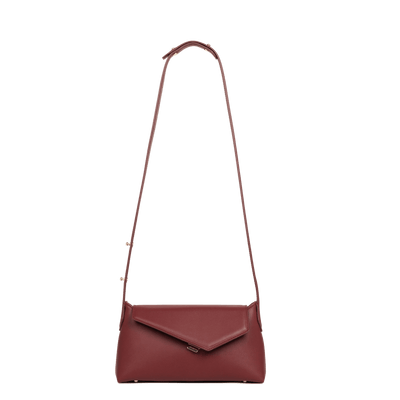 Sac besace A rabat avec fermoir Zoé 2.0 Lancaster 480-012 Bordeaux